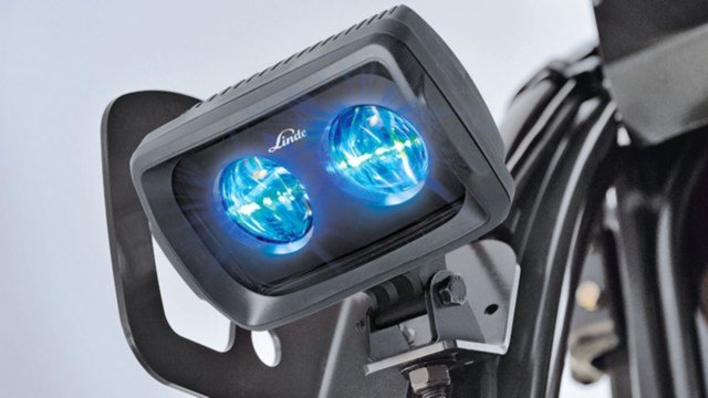Prikaz Linde bluespot tehnologije na autonomnom viljuškaru L-MATIC