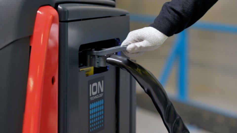 Fotografija litijom jonske tehnologije za Linde viljuskar za komisioniranje N20 B, N20-N25, N20-N25 HP